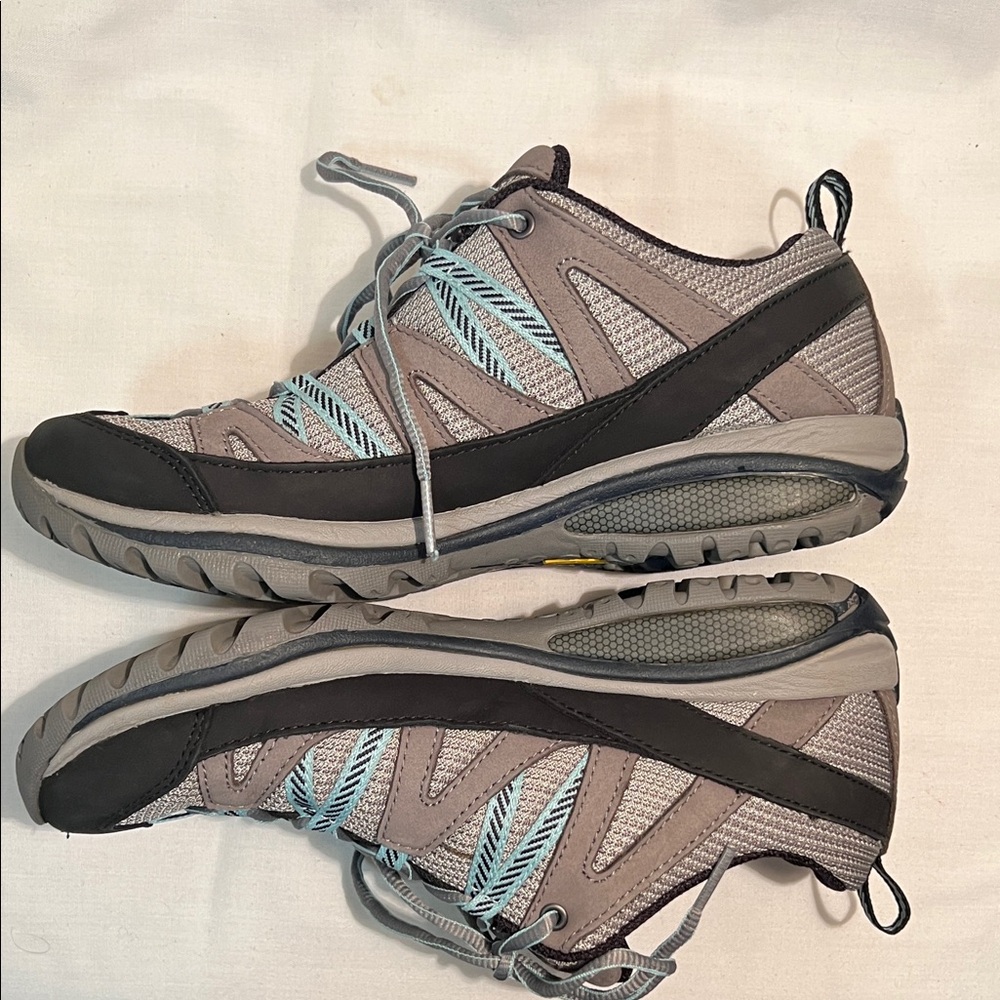 Merrell Gray, Black & Blue Trail Shoes - Picture 6 of 11